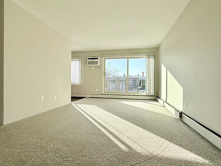 Parkview Apartments — Photo 51