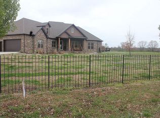 27 Green Meadows Dr, Vilonia, AR 72173