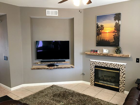 Modern Media Nook & Mantle
