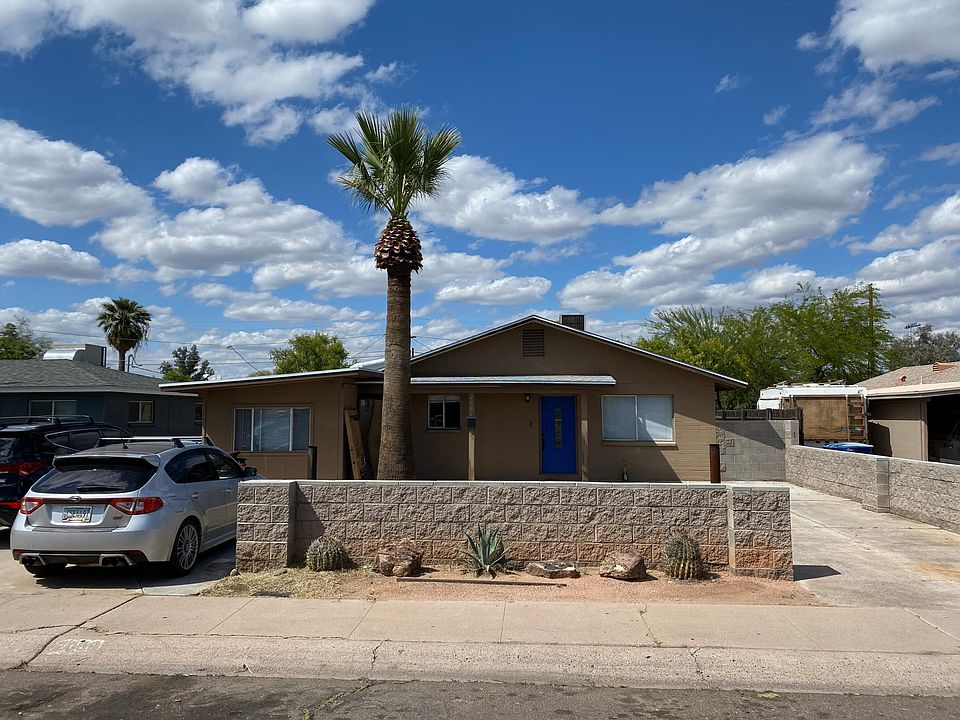 1st image of 2084 E Don Carlos Ave
