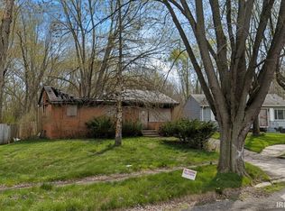 317 S Marion St, Gary, IN 46403