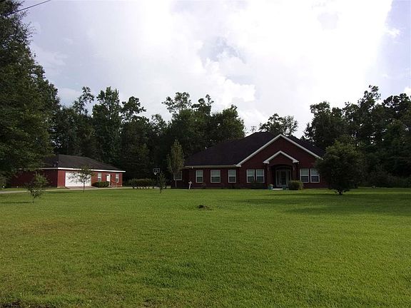 2nd image of 700 Evangeline Dr
