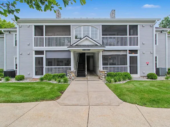 4703 Inverness St, Dexter, MI 48130