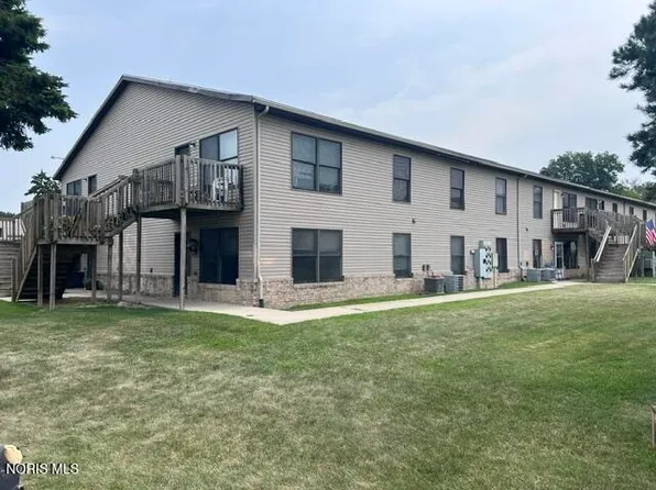 6201 Garden Rd APT B30, Maumee, OH 43537