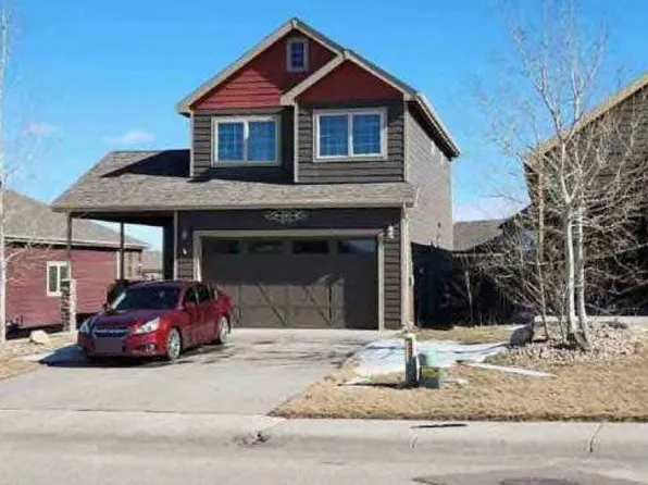 2875 Pheasant Dr, Casper, WY 82604