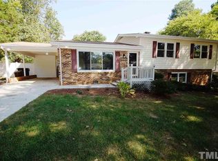1313 Kingwood Dr, Raleigh, NC 27609