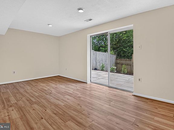 4th image of 8980 Cannon Ridge Dr
