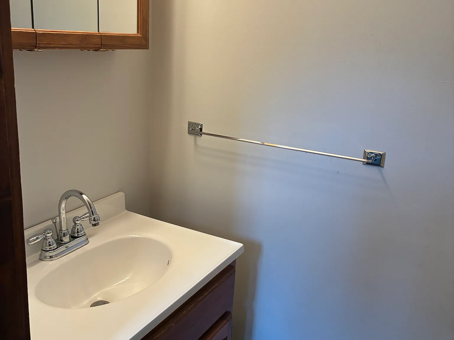 3 bed, 1.5 bath, 1205 sqft, $1,400 — Photo 4