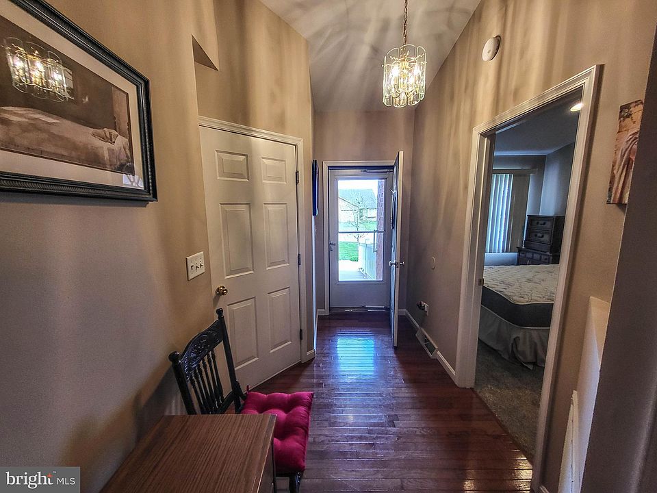 1261 Progress Rd, Chambersburg, PA 17201 Zillow