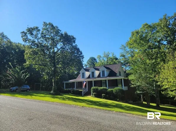 283 Hidden Creek Ln, Monroeville, AL 36460