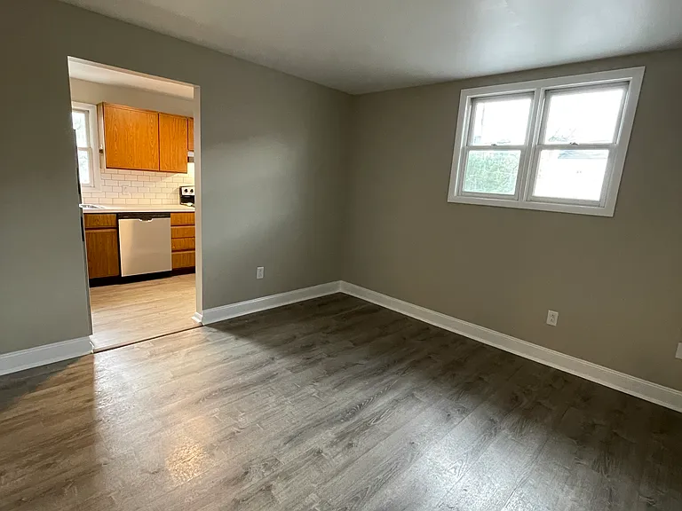 312 Brodhead Ave #2 — Photo 4