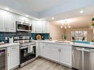 700 SW 128th Ave APT 308C, Pembroke Pines, FL 33027