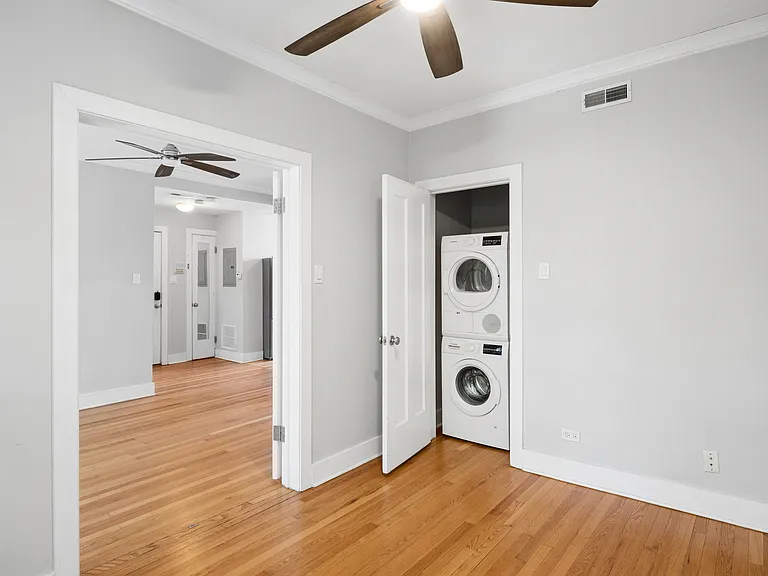 1702 W Catalpa Ave #3E — Photo 13