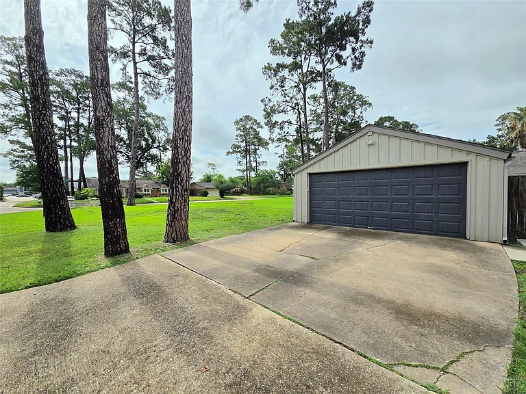1763 Maux Dr — Photo 35