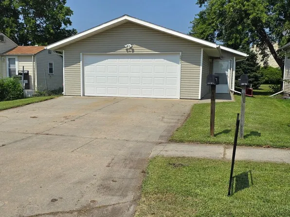 111 E Phillip Ave, Norfolk, NE 68701