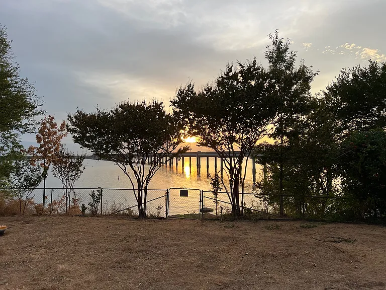 501 Two Pines Ln — Photo 2
