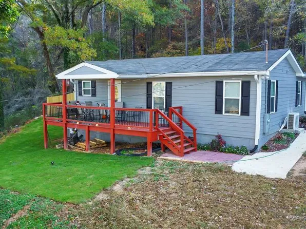 302 Jack St SE, Silver Creek, GA 30173