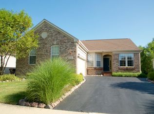 2734 Wessex Dr, West Dundee, IL