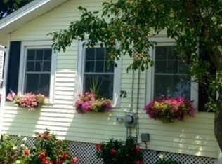 72 Squanto Rd, Weymouth, MA 02191