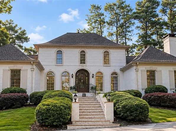 9190 Huntcliff Trce, Sandy Springs, GA 30350