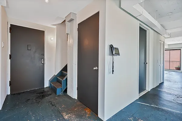 Sold by Avenue Sotheby's International Realty | media 15
