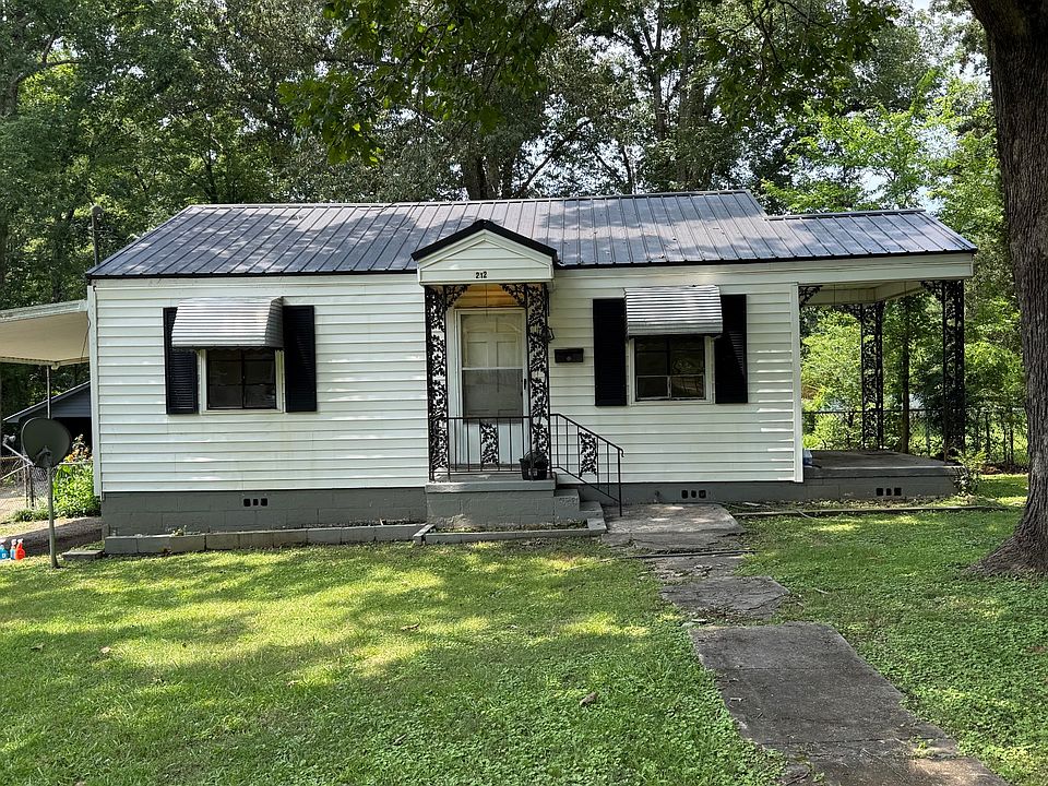 1st image of 212 Walker Dr