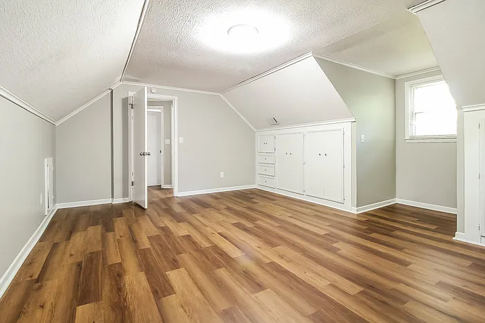 402 Roosevelt Dr — Photo 6