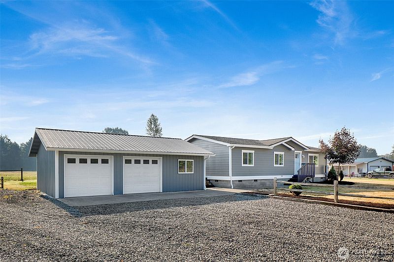 4th image of 7633 Avery Lane