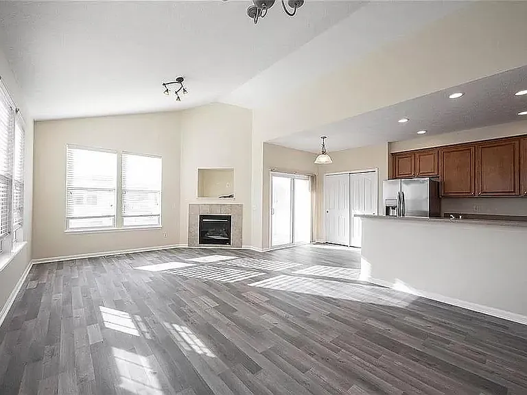 13836 Willesden Cir — Photo 6
