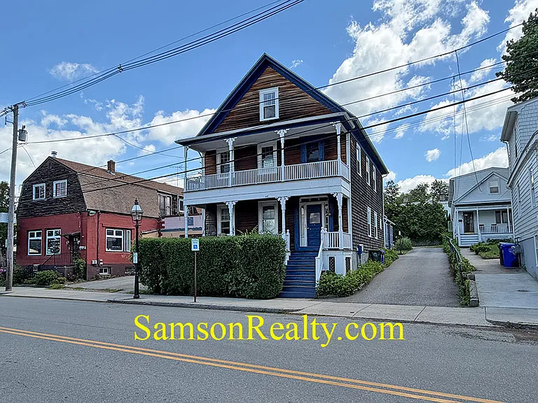 410 Thames St #2 — Photo 2