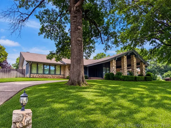 6415 S Knoxville Ave, Tulsa, OK 74136