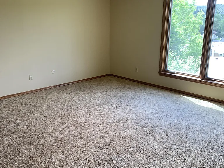 2705 Tomahawk Dr — Photo 10