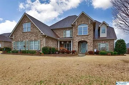 106 Carlton Woods Dr Photo 1