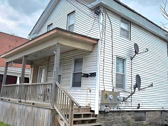 2nd image of 907 Ford St