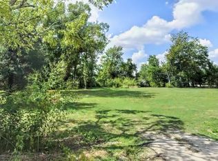 803 W Archer Rd, Baytown, TX 77521