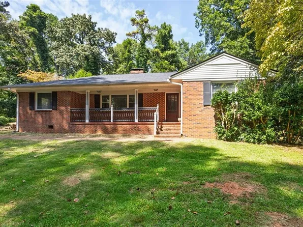 250 E Memorial Dr, Dallas, GA 30132