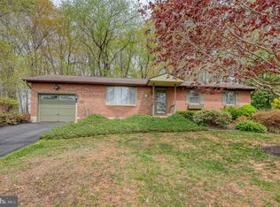 17 Bluebird Trl, Delta, PA 17314