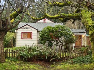 509 Edgecliff Dr, Langley, WA 98260
