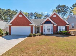 466 Suwanee East Dr, Lawrenceville, GA 30043
