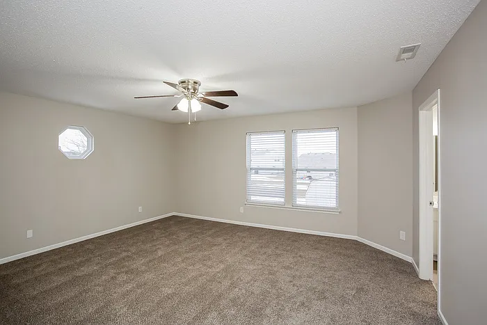 6887 W Burlington Dr — Photo 10
