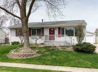 3232 W 15th St, Davenport, IA
