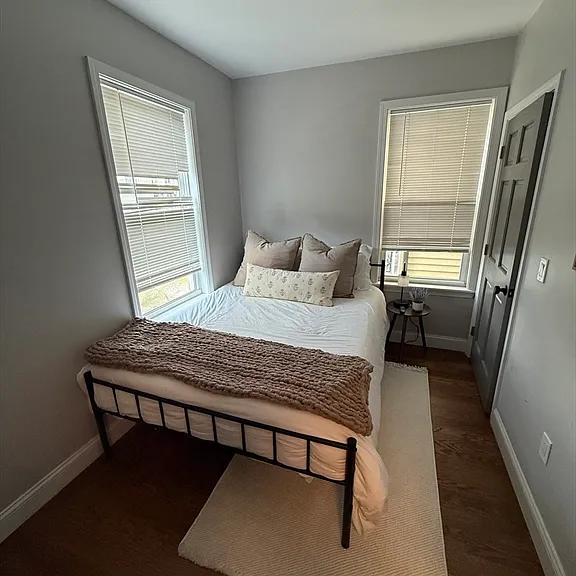 726 E 2nd St #2A — Photo 4