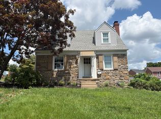 1011 Providence Rd, Springfield, PA 19064