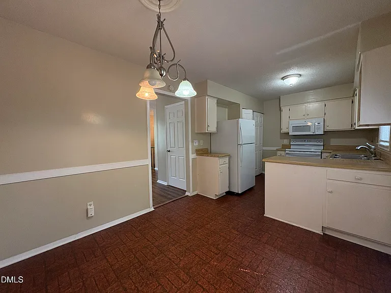 3107 Quinley Pl — Photo 5