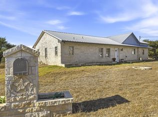 148 Michon Dr S, Kerrville, TX 78028