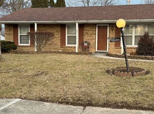 7725 Kettering Dr, Fort Wayne, IN 46816