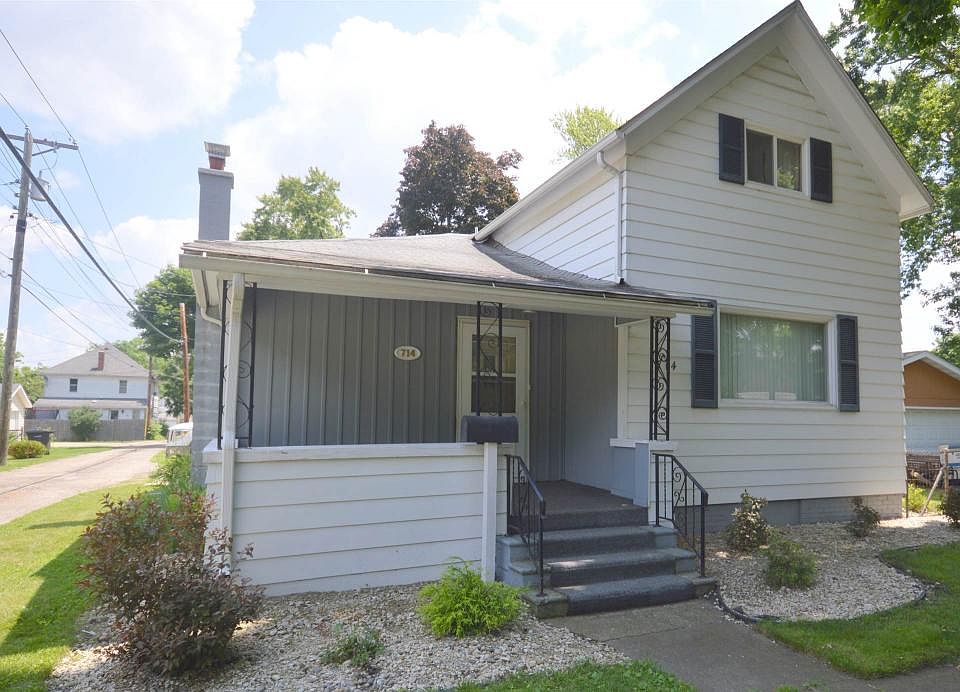 1st image of 714 Plum St