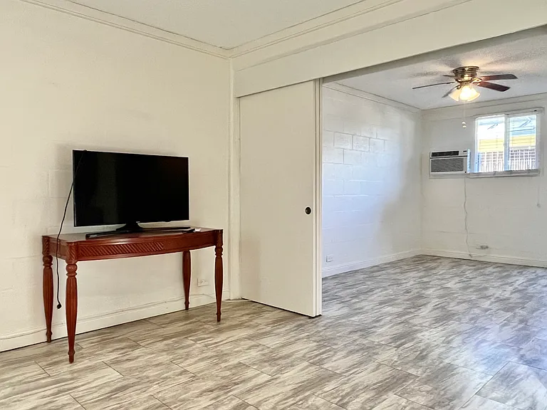 427 Pau St #303 — Photo 4