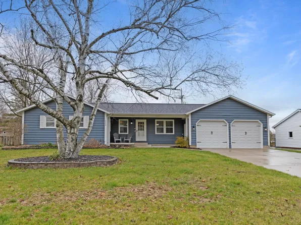 6955 Adaside Dr SE, Ada, MI 49301