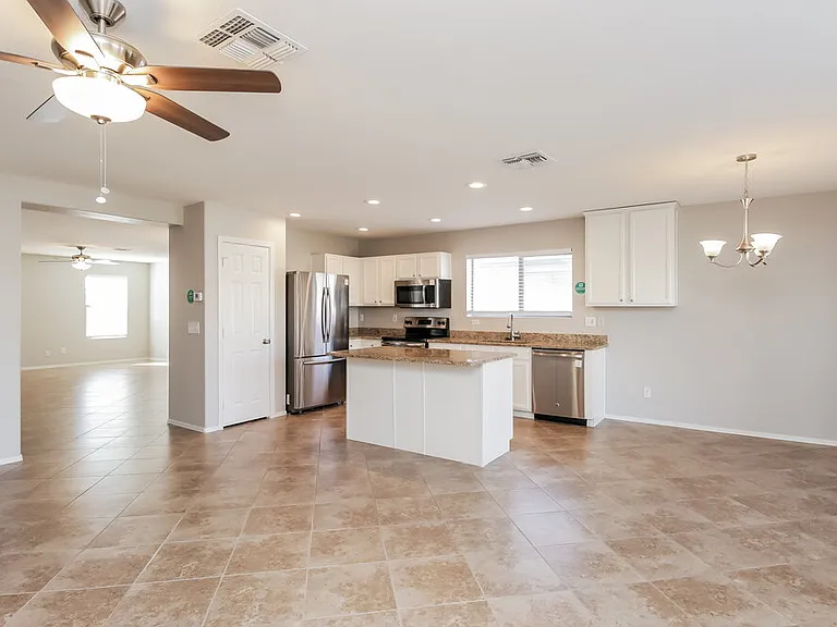8528 E Desert Ln — Photo 7